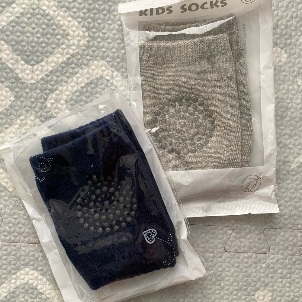 Brand new crawling knee pads/protector